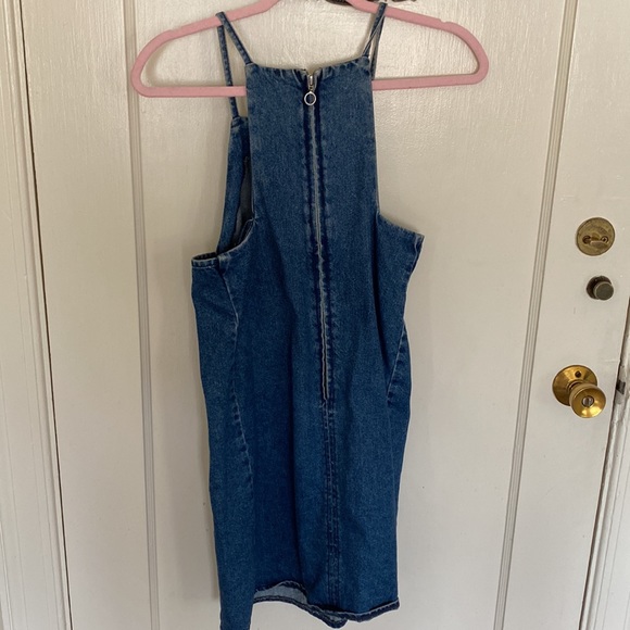 TOPSHOP Moto denim dress with pockets! - Picture 3 of 5